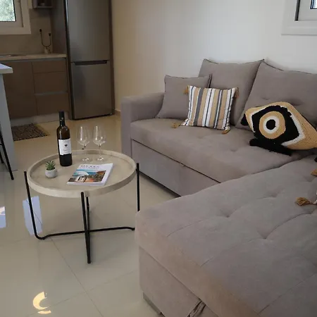 Merelia Luxury Charaki